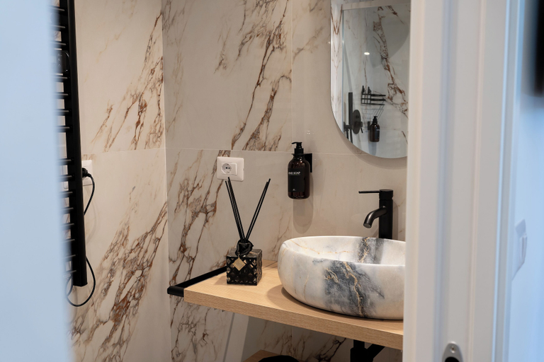 Bathroom 5, Romart luxury rooms, Rome