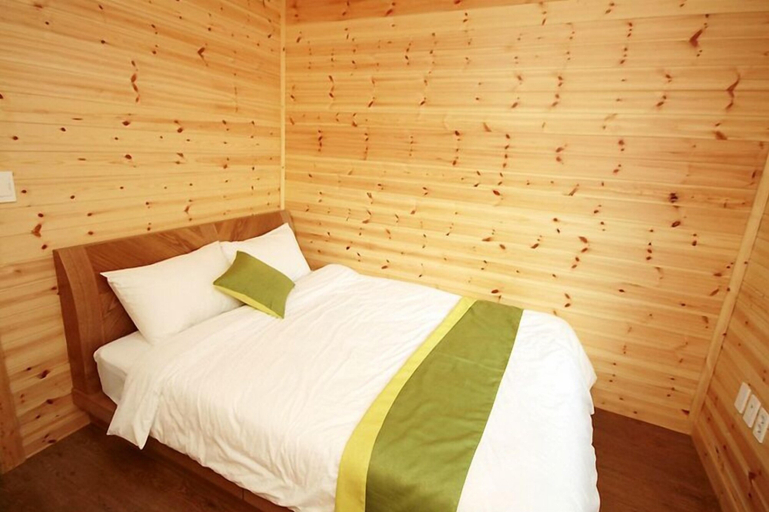 Bedroom 2, Zain Village pension, Seogwipo