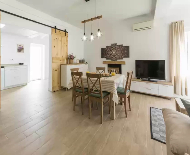 Dining 2, Cova De L'aire - Villa With Private Pool In Barx, Valencia