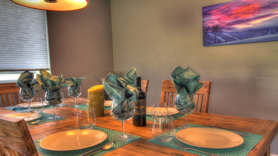 Interior 3, Killington Center 532, Rutland