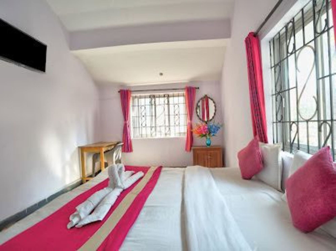 Room 3, Delma's Guest House, North Goa