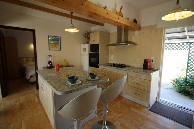 Private kitchen 5, House in Empuriabrava Near the Beach, Girona