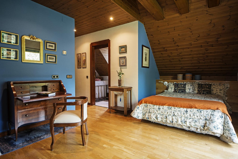Bedroom 2, Chalet in Vielha near Baqueira Ski Resort, Lleida