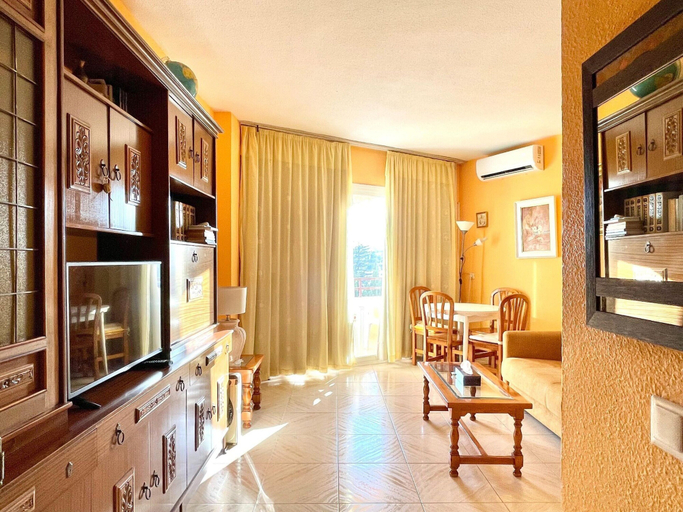 Living area 2, Apartment in Malaga With Sea Views & Pool, Málaga