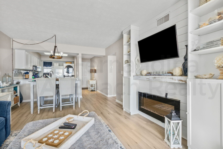 Interior 3, 301 Coral Sands, Nassau