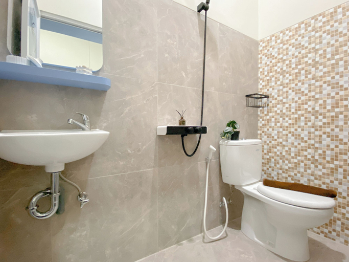 Interior 2, Cozy Living Studio (No Kitchen) At Celebrity Mansion, Bekasi