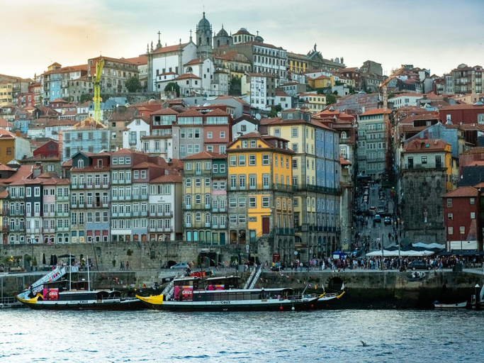 View from property 2, Charming Central Porto Apartment, Porto