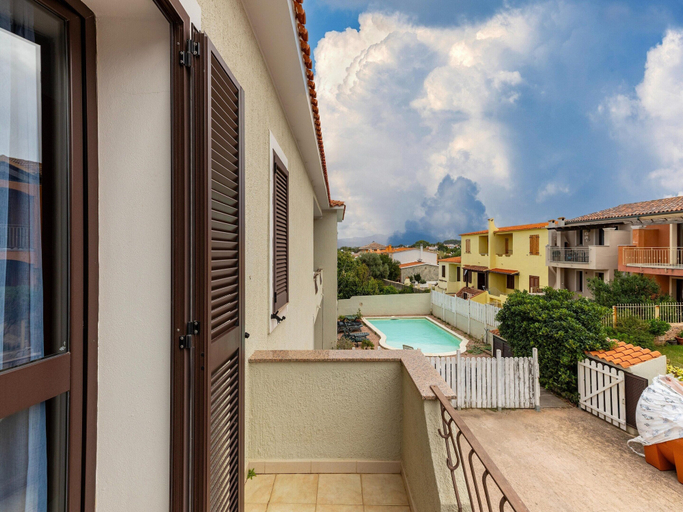 Balcony 3, 150 Meters From the Sea, 2 Swimming Pools, Sassari