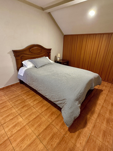 Room 3, House Rentals Cuenca, Cuenca