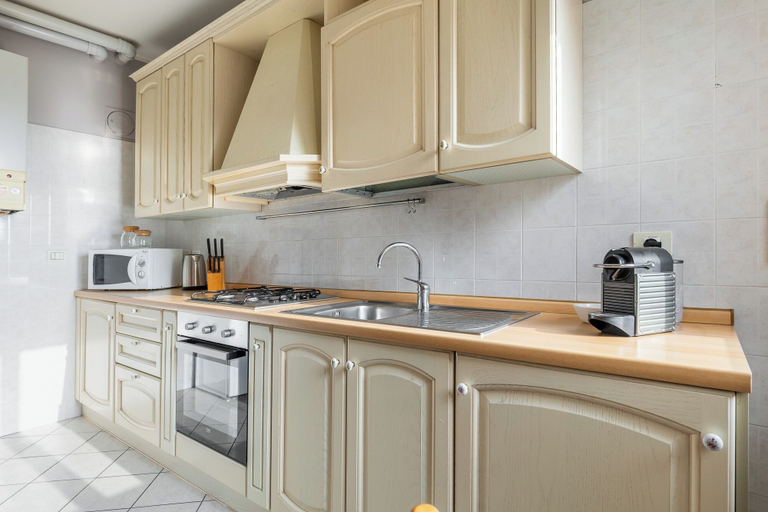 Private kitchen 4, Bedetti Modern Flat by Wonderful Italy, Bologna