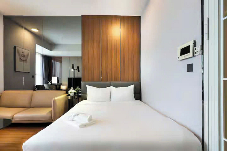 Room 5, Zenith Luxstay Everich Infinity Resident, District 5