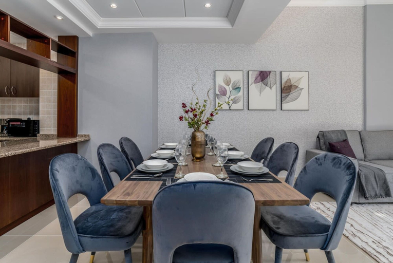 Exterior 4, 3BR Townhouse w Private Pool, Dubai
