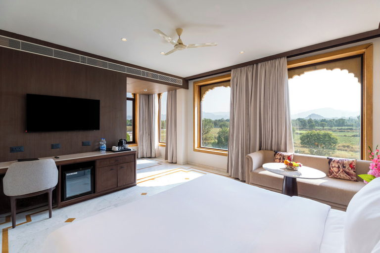 Room 5, Raj Leela Heritage Resort by Estherea, Pali