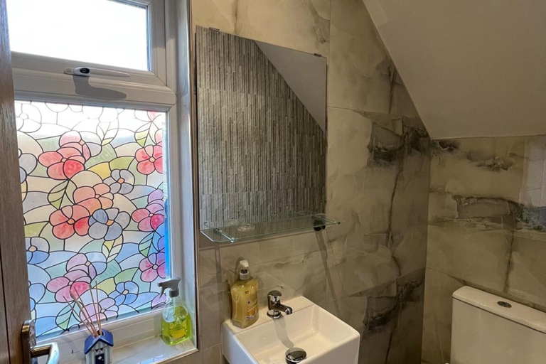 Bathroom 3, Family/small Group-wifi-parking-garden-sleeps 6, Wolverhampton