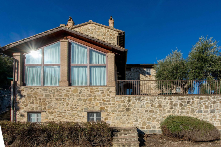 Primary image, Hilltop Apartment With Swimming Pool, Perugia