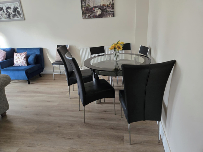 Dining, Garden - Pets - Parking - Wifi - Sleeps 2, Kent