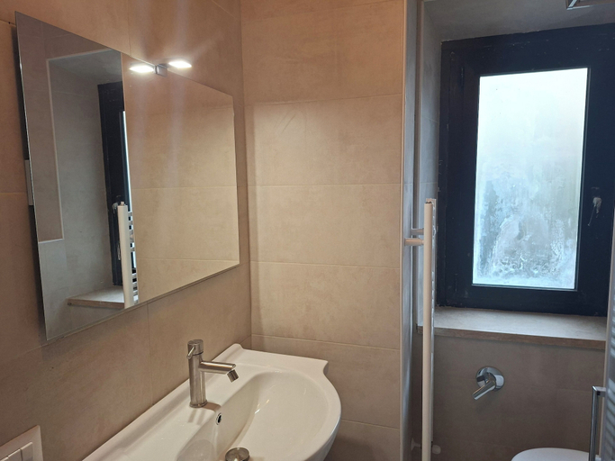 Bathroom 5, Bed in Siena, Siena