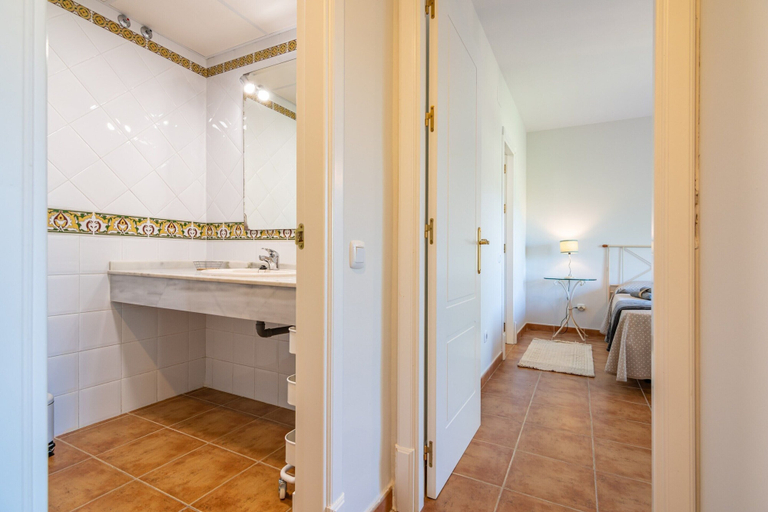 Bathroom 2, Ideal Apartment in Isla Canela, Huelva
