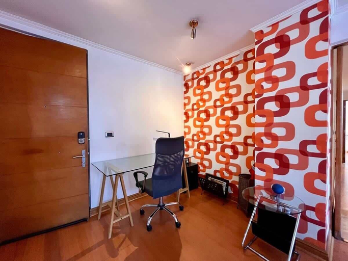 Room 4, Urbano Familiar Providencia A C Gym Parking, Santiago