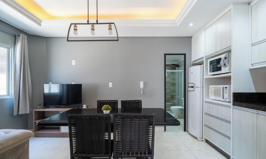 Others 3, Apts Near the Beach w/ Full Amenities - RNC, Florianopolis