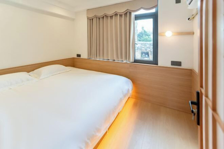 Bedroom 3, Banyue Yuge Guesthouse, Wenzhou