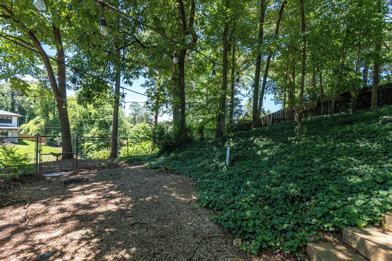 Interior 2, 3926 Pineview, Smyrna, Cobb
