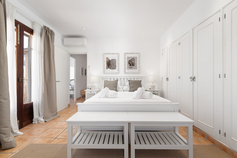 Room 2, Ca Ne Margalide - Villa With Private Pool, Baleares
