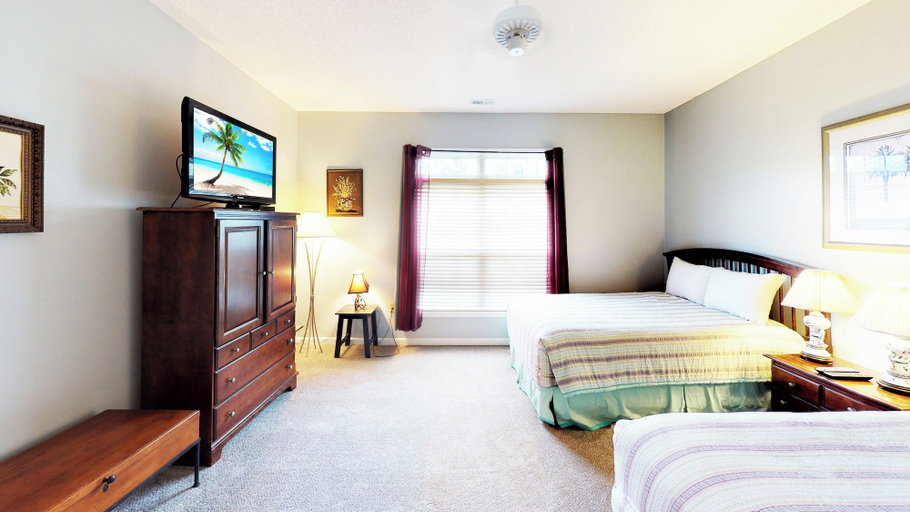 Interior 2, Village at the Glens C 204, Horry