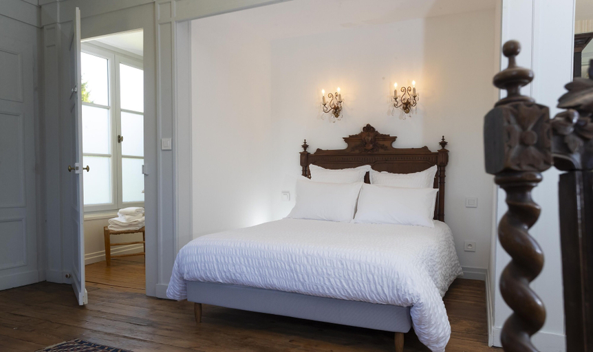 Bedroom 3, Château de Luzières, Somme