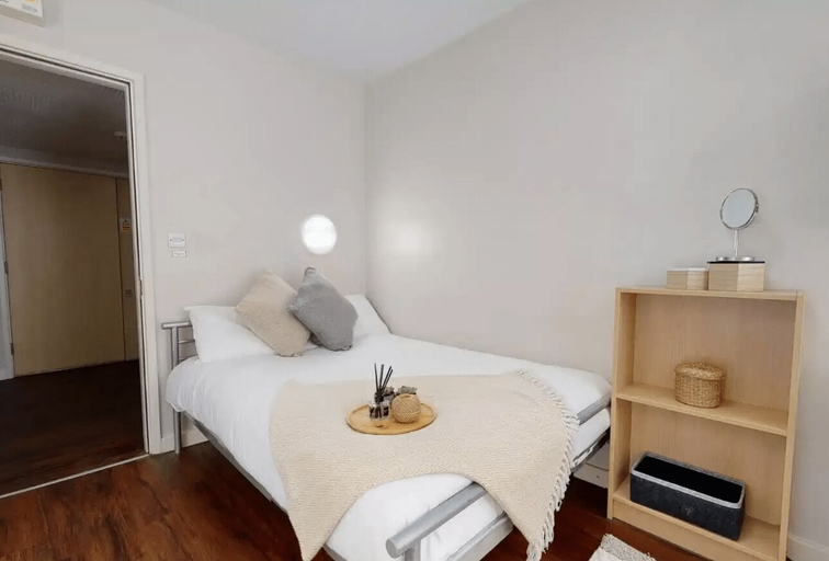 Bedroom 4, Tufnell House, London