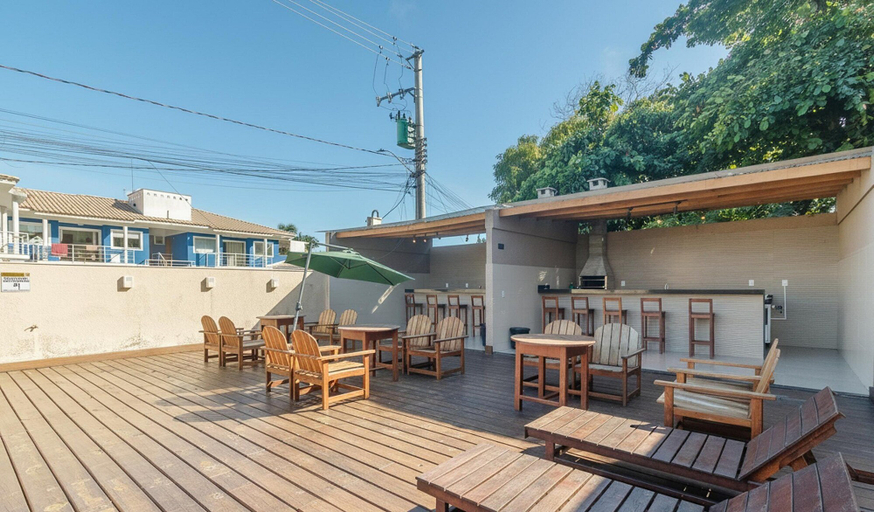 Outdoor dining, House in Condo w/ Pool and Barbecue Grill Bme0001, Porto Seguro