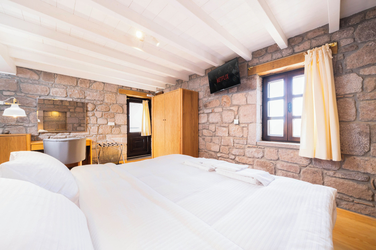 Bedroom 4, Buyan Han, Ayvacık