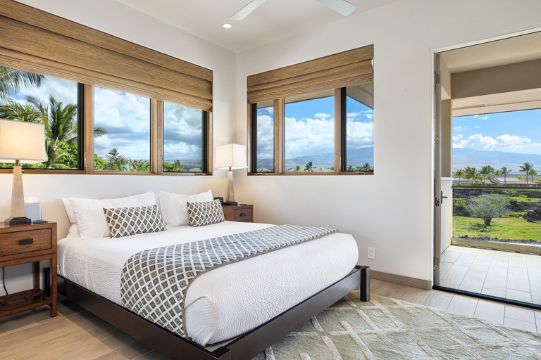 Room 5, The Kanini Estate, Hawaii