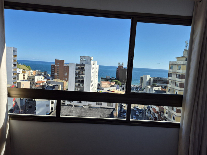 Interior 4, Fully Equipped Accommodations in a Building With a Pool, 270m From Barra Beach - Caoa, Salvador
