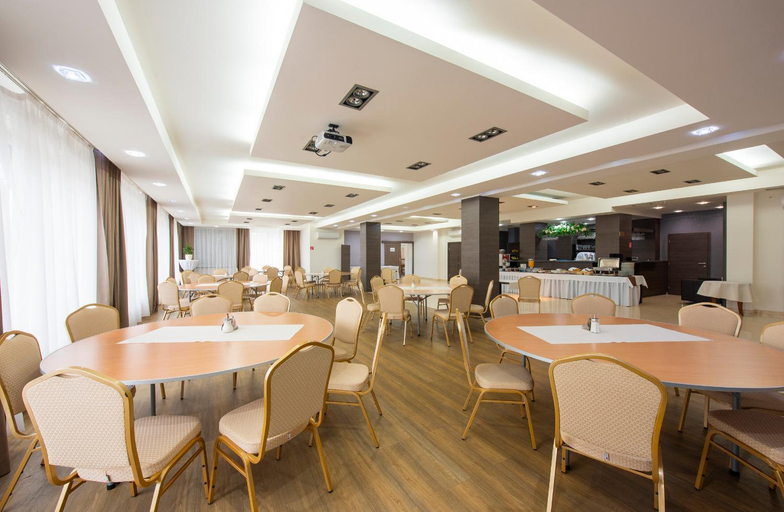 Food & Drinks 3, Hotel Lucivna, Poprad