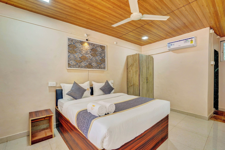 Room 5, Falcon's Retreat, Pune