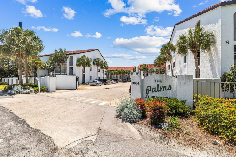 Interior 4, Sea Palms, Walton