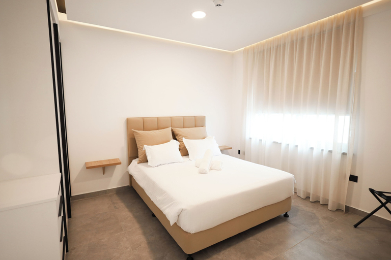 Bedroom 2, LE BOUQUET LUXURY SUITES