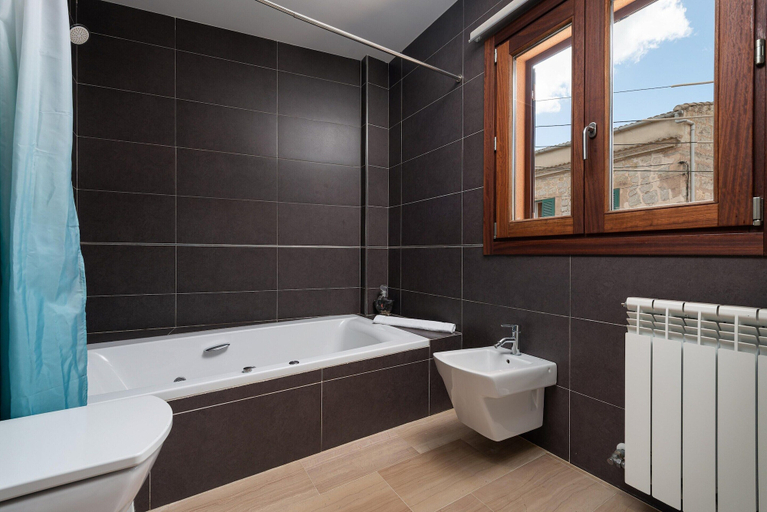 Bathroom 3, Can Joan - Apartment With Private Pool, Baleares