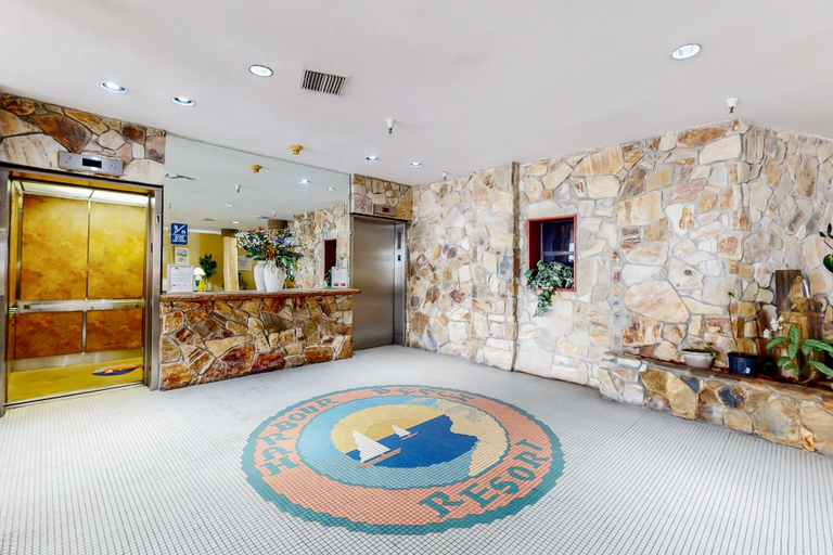 Interior 5, Harbour Beach Resort 518, Volusia
