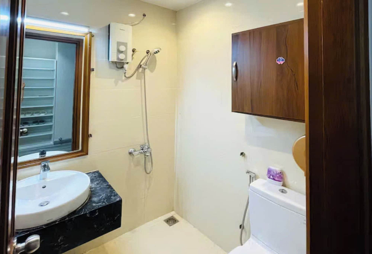 Bathroom 3, Odela Luxstay Skycenter Airport Vacation, Tân Bình