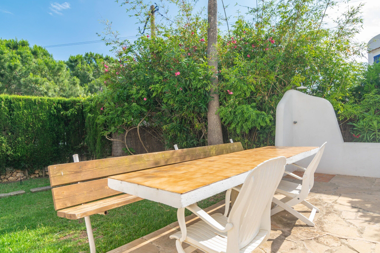 Outdoor dining 5, Ona 2 - Apartment In Cala D'or. Free Wifi, Baleares