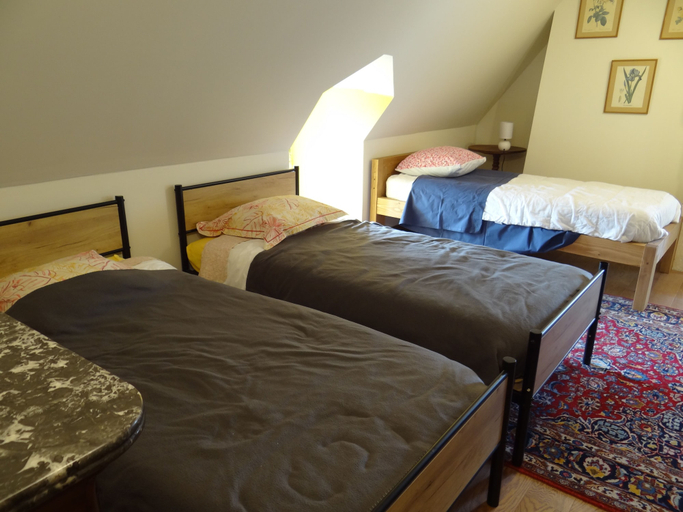 Room 2, La Provosterie, Mayenne