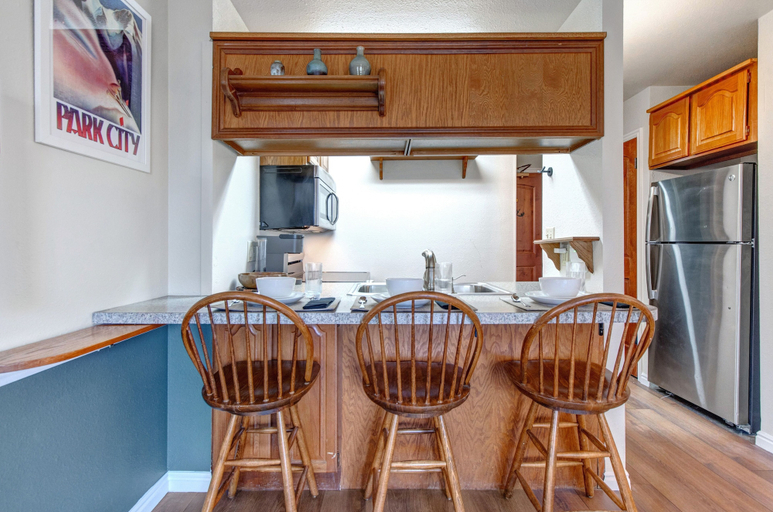 Private kitchen 3, Copperbottom Inn 312 1 Bedroom Condo, Summit