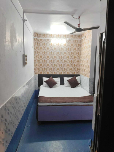 Room 3, Riverview Haven Guest House & Cafe, Varanasi