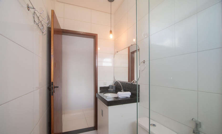 Bathroom, Apartment in Condominium With Pool Vdv0014, Porto Seguro