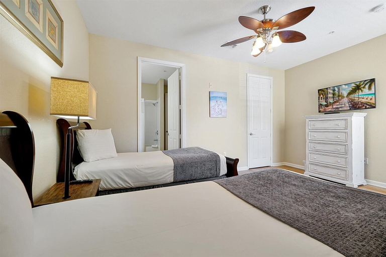 Bedroom 4, New Modern Vista Cay Reserve Condo - 6007, Orange