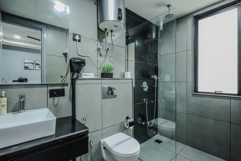 Bathroom 4, BedChambers Serviced Apartment, Golf Course, Gurgaon, Gurgaon