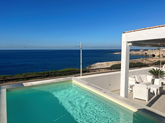 Room 2, Villetta Costa Azure - Con Piscina Vista Mare, Lecce