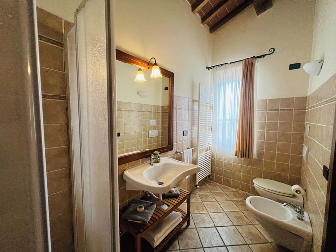 Bathroom 3, Agriturismo Le Ceregne bio, Arezzo